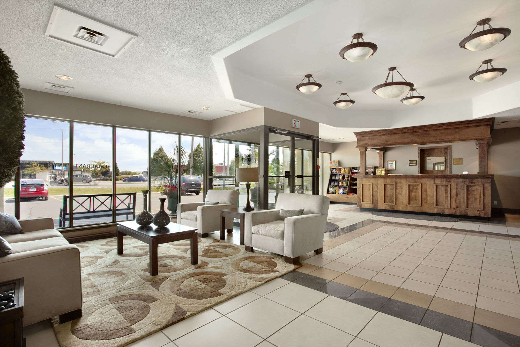 Travelodge Hotel By Wyndham Kingston Lasalle Exteriér fotografie